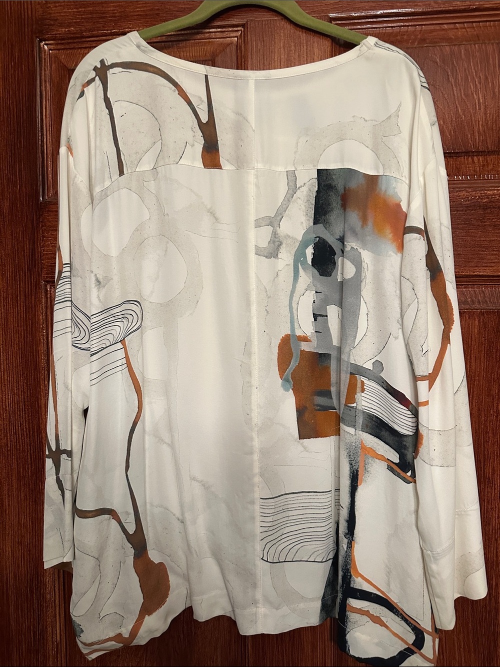 Abstract Print Cream Long-Sleeve Blouse - Picture 2 of 6
